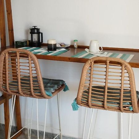 Παραθαλασσιο Στουντιο Μιχαλιας Sea View Studio Michalias Νουμερο 8 Agia Marina  외부 사진