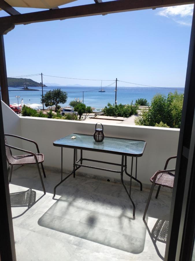 Παραθαλασσιο Στουντιο Μιχαλιας Sea View Studio Michalias Νουμερο 8 Agia Marina  외부 사진